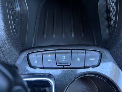 Used 2024 Chevrolet TrailBlazer LT w/ LT Cold Weather Package AWD/4WD image 25