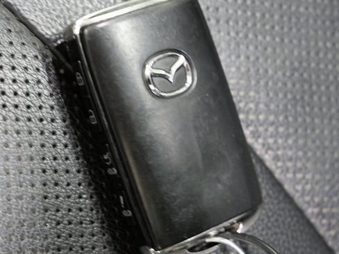 Used 2024 MAZDA CX-90 3.3 Turbo w/ Preferred Plus image 31