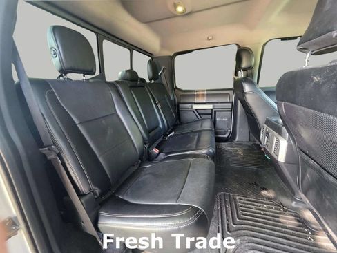 Used 2016 Ford F150 Lariat AWD/4WD image 9