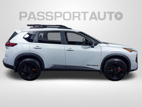 Certified 2026 Nissan Rogue SV AWD/4WD image 12