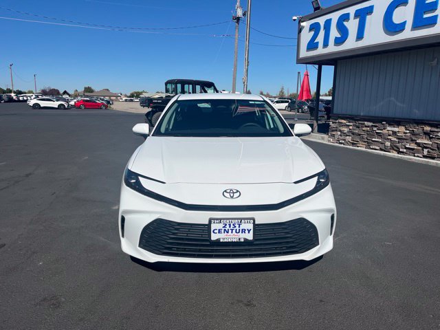 Used 2026 Toyota Camry LE FWD image 4