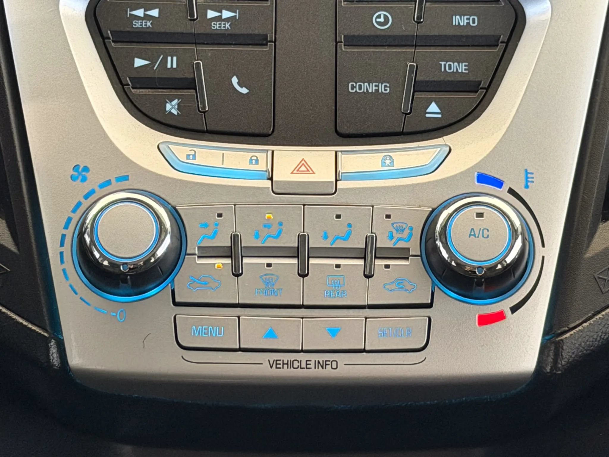 Used 2014 Chevrolet Equinox LT FWD image 26