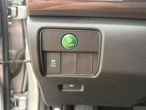 Used 2016 Honda Accord EX-L image 12