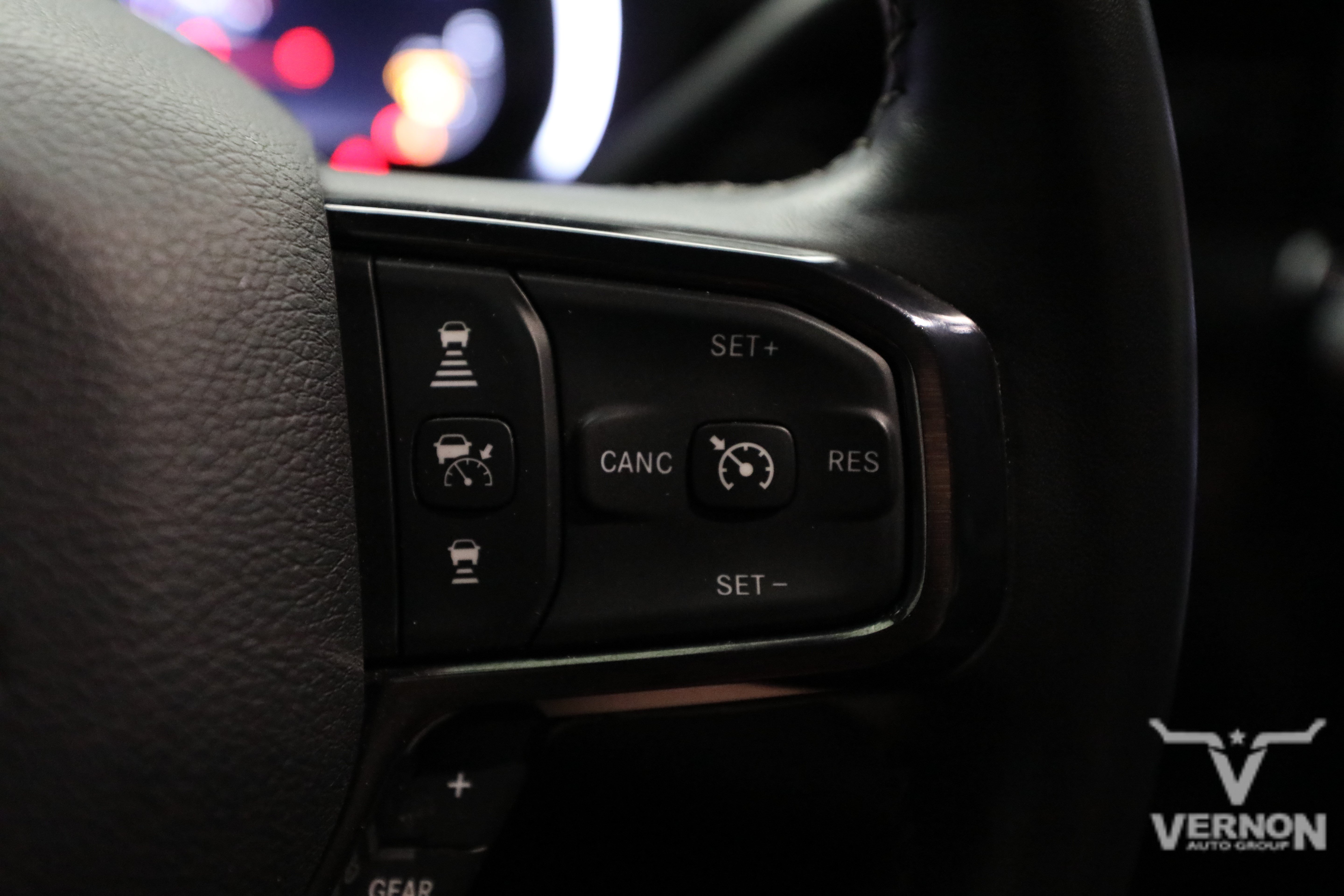 Used 2024 RAM 2500 Limited AWD/4WD image 23
