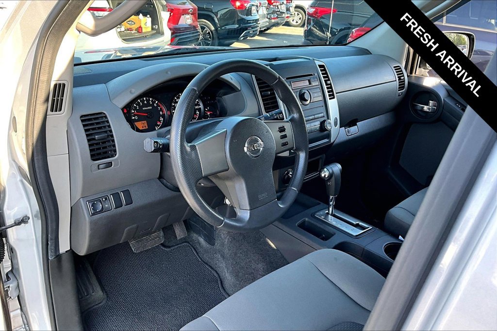 Used 2012 Nissan Xterra S AWD/4WD image 10
