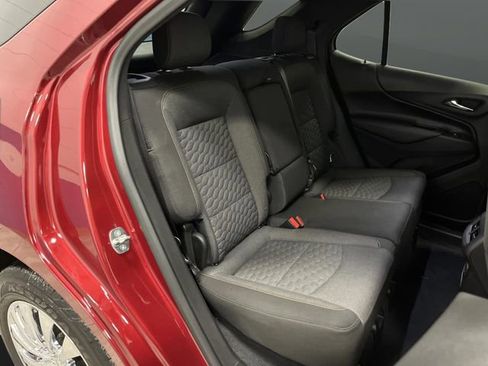 Used 2020 Chevrolet Equinox LT image 30