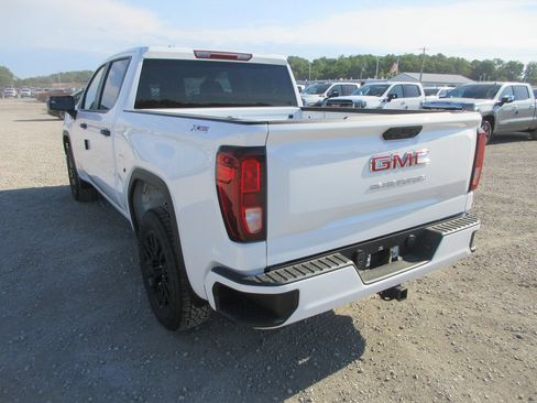 New 2026 GMC Sierra 1500 Pro w/ Graphite Edition AWD/4WD image 9