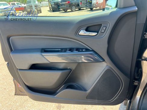 Certified 2015 Chevrolet Colorado Z71 w/ LPO, Bed Protection Package AWD/4WD image 12