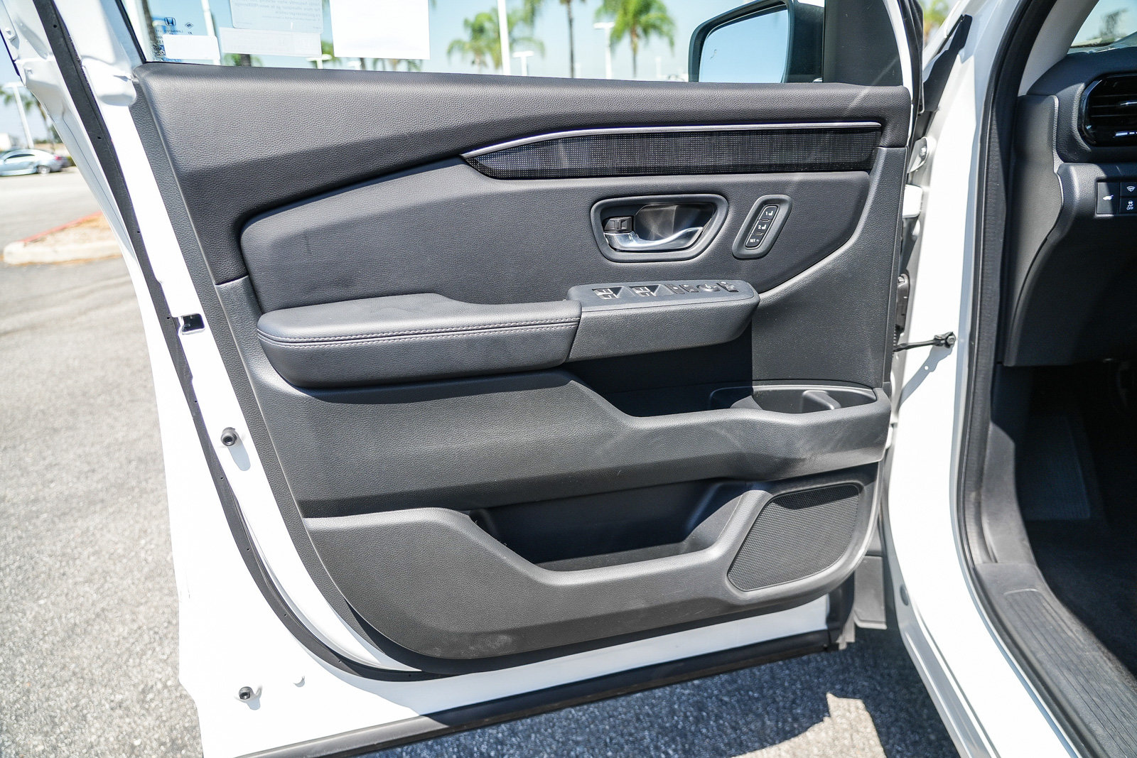 Certified 2023 Honda Pilot Elite image 25