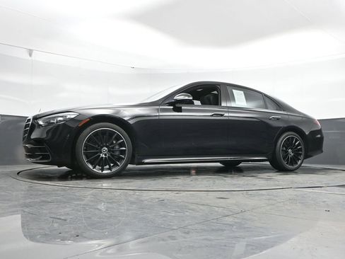 Used 2023 Mercedes-Benz S 580 4MATIC Sedan image 41
