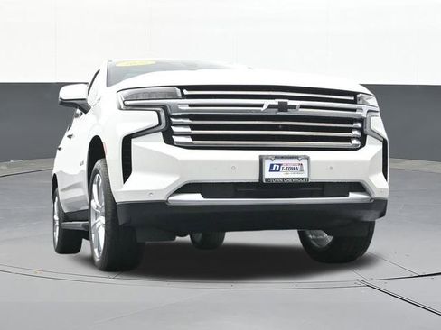 Used 2022 Chevrolet Tahoe High Country AWD/4WD image 65