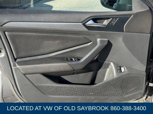 Used 2024 Volkswagen Jetta SE FWD image 28