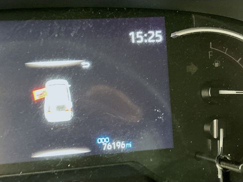 Used 2023 Toyota RAV4 LE image 19