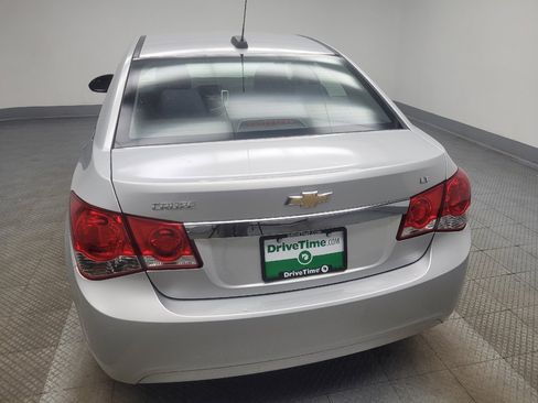 Used 2016 Chevrolet Cruze LT FWD image 6