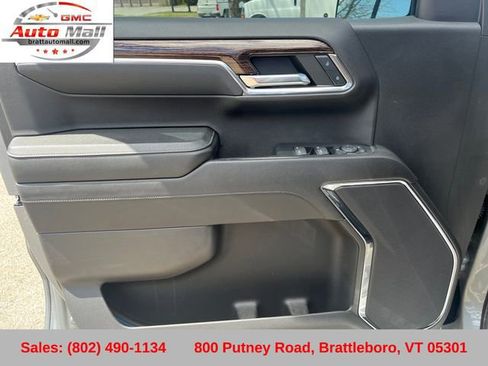 Used 2023 GMC Sierra 1500 Elevation AWD/4WD image 11