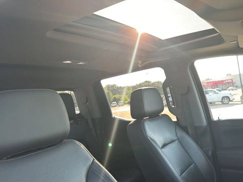 Used 2019 Chevrolet Silverado 1500 LTZ w/ LTZ Premium Package AWD/4WD image 90
