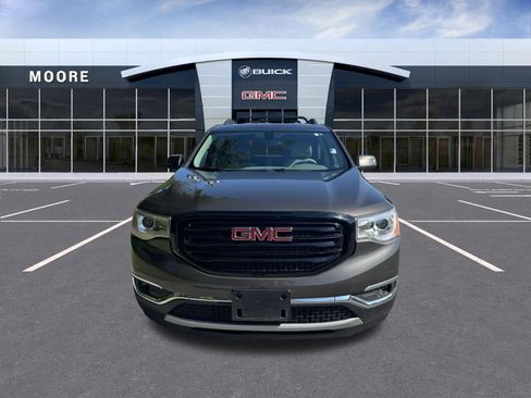 Used 2019 GMC Acadia SLE w/ LPO, Black Accent Package FWD image 8