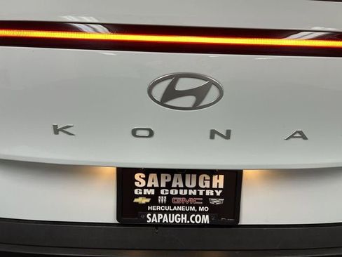 Used 2025 Hyundai Kona SEL image 31