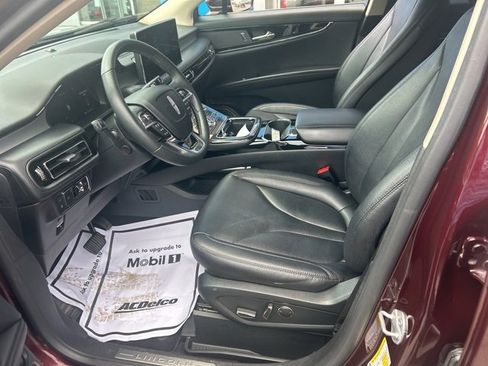 Used 2022 Lincoln Nautilus Standard w/ Premium Package image 14