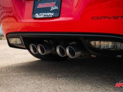 Used 2013 Chevrolet Corvette 427 w/ 1SC Preferred Equipment Group RWD image 32