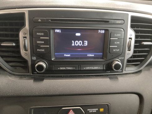 Used 2017 Kia Sportage LX FWD image 25