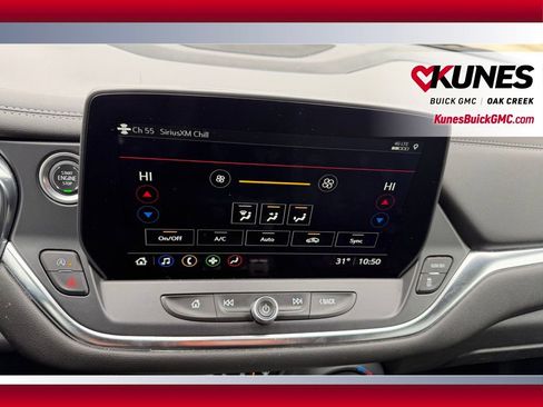 Used 2025 Chevrolet Blazer LT FWD image 16