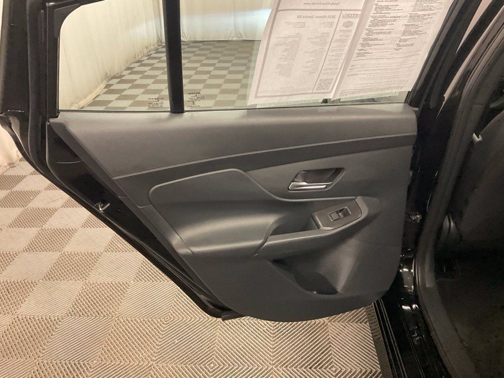 Used 2026 Nissan Sentra SR w/ Floor Mat Package FWD image 21