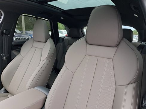 New 2025 Audi Q5 2.0T Premium Plus image 17