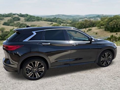 Used 2022 INFINITI QX50 Luxe w/ Appearance Package FWD image 11