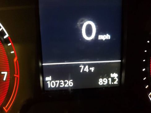 Used 2021 Volkswagen Jetta SE w/ SE Cold Weather Package FWD image 16