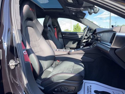 Used 2023 Porsche Panamera GTS AWD/4WD image 28