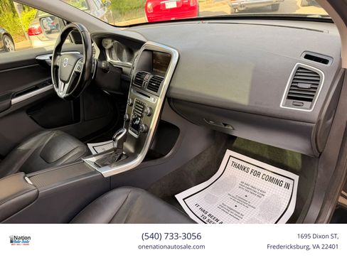 Used 2015 Volvo XC60 T6 Premier Plus image 17