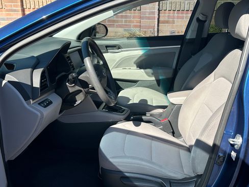 Used 2020 Hyundai Elantra SEL FWD image 6