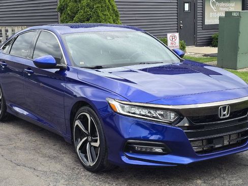 Used 2019 Honda Accord Sport image 8