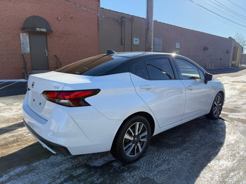 Used 2020 Nissan Versa SV FWD image 3