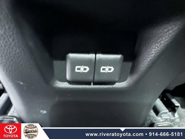 Used 2023 Toyota RAV4 XLE w/ Convenience Package AWD/4WD image 17
