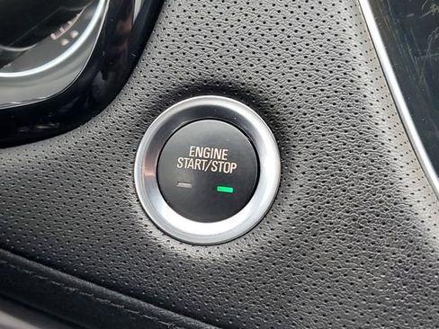 Certified 2021 Cadillac XT5 Luxury FWD image 24