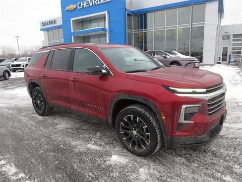 New 2026 Chevrolet Traverse LT w/ Sun and Wheel Package image 3