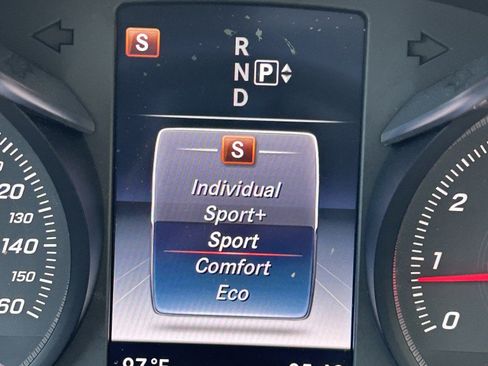 Used 2015 Mercedes-Benz C 300 4MATIC Sedan image 21