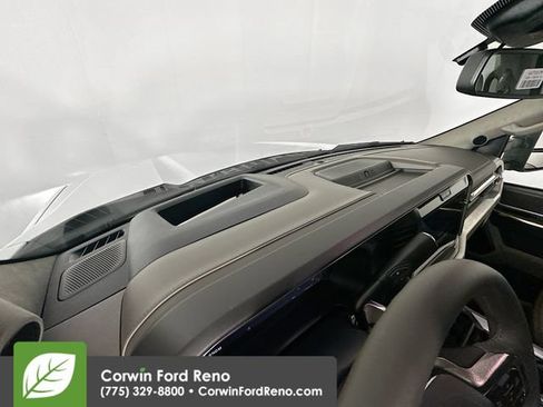 New 2026 Ford F350 Platinum w/ Platinum Plus Package AWD/4WD image 9
