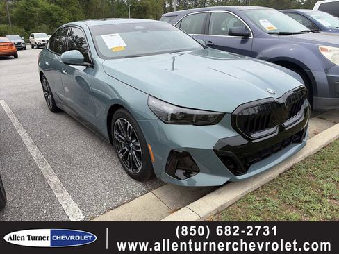 Used 2024 BMW 540i xDrive w/ Premium Package image 1