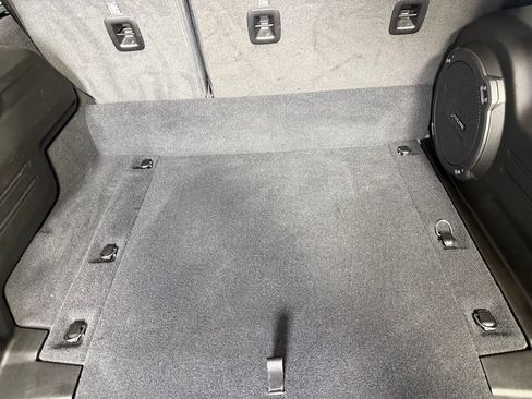 Used 2025 Jeep Wrangler Unlimited Rubicon 4xe w/ Technology Group AWD/4WD image 38