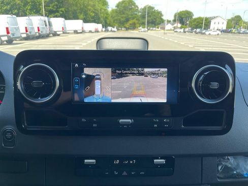 New 2026 Mercedes-Benz Sprinter 2500 image 19