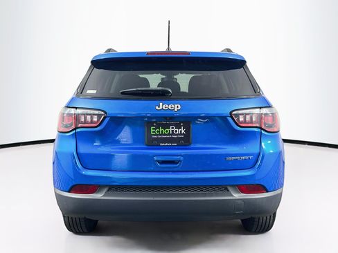 Used 2018 Jeep Compass Sport FWD image 7