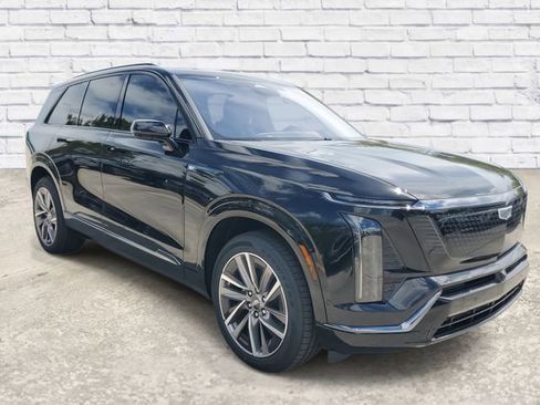 New 2026 Cadillac Vistiq Sport image 4