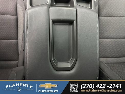 Used 2024 Chevrolet Silverado 1500 LT image 30