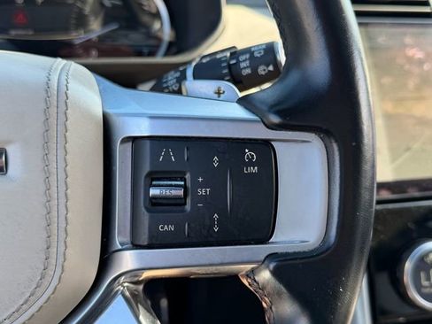 Used 2023 Land Rover Discovery HSE R-Dynamic AWD/4WD image 21