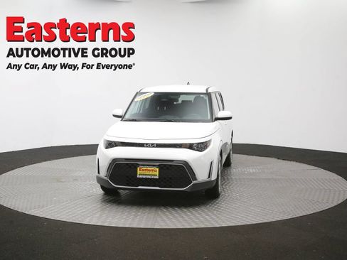 Used 2024 Kia Soul LX w/ Option Group 015 FWD image 49