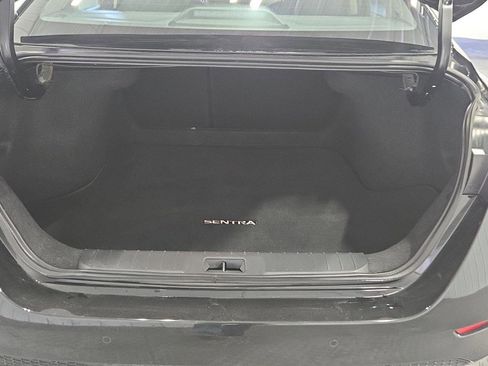 Used 2025 Nissan Sentra SV image 12