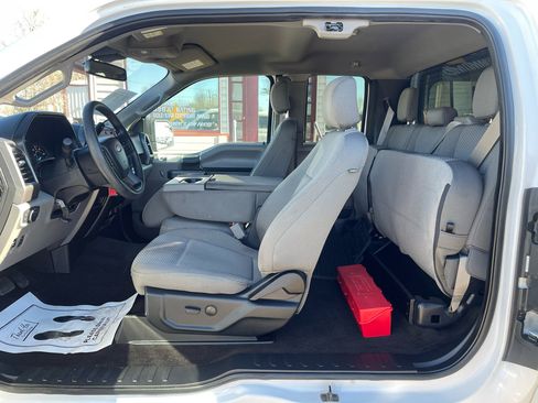 Used 2020 Ford F150 XLT w/ Equipment Group 301A Mid image 19